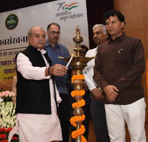 Read more about the article Ministry to soon seek Cabinet nod for allowing more projects access agri fund: Narendra Singh Tomar