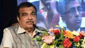 Read more about the article Nitin Gadkari advices farmers to form their own companies for marketing