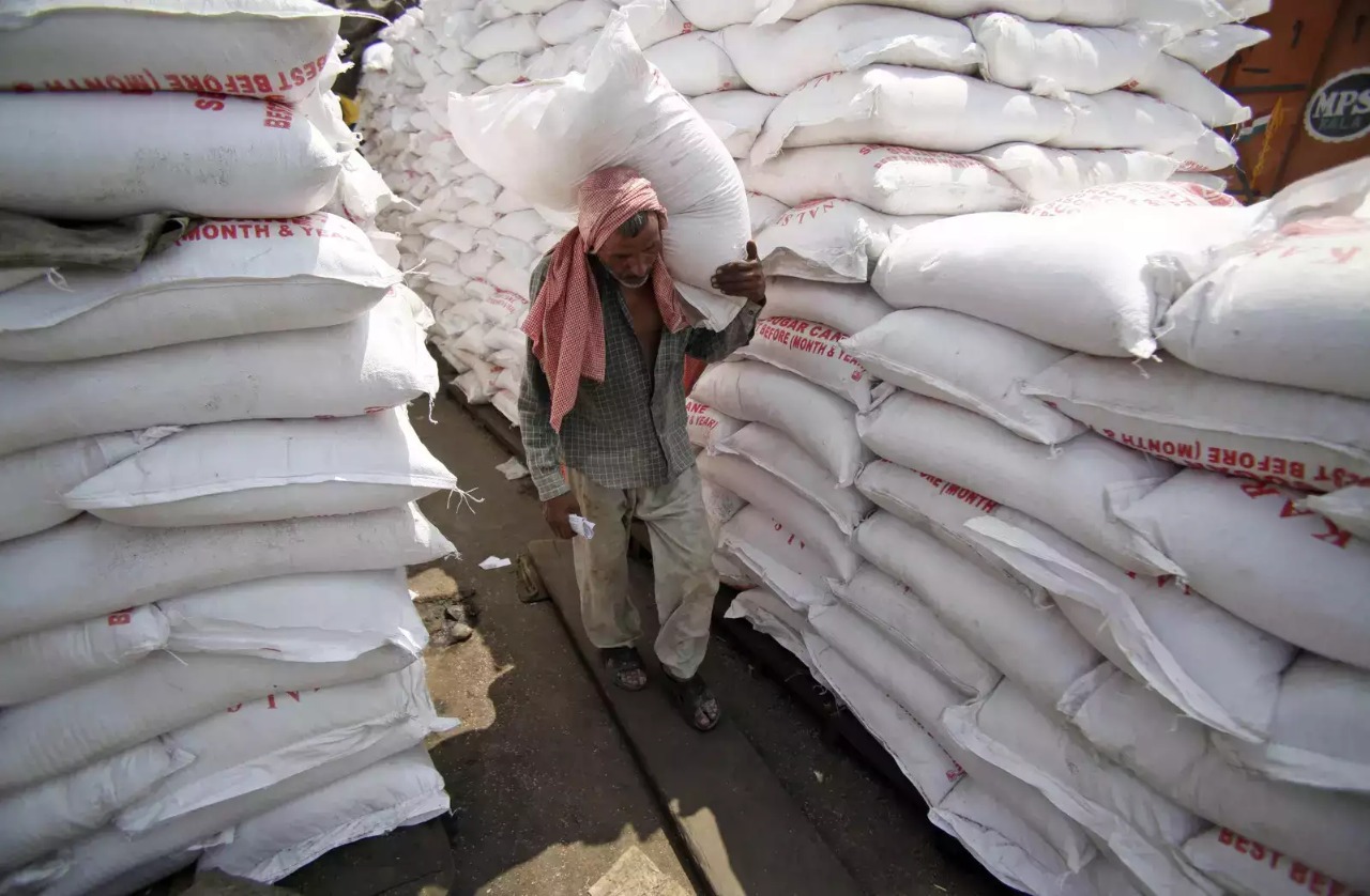 Maharashtra to produce record sugar levels in new season