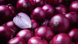 Read more about the article Govt Announces Minimum Export Price for Onions to Ensure Domestic Affordability